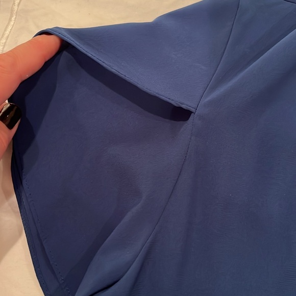 Women’s Calvin Klein Royal Blue silky blouse cap flutter sleeve with V neck - Picture 3 of 5